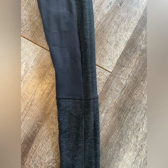 Prana Leggings with Stirrups Black/Charcoal XS EUC - Picture 2 of 8